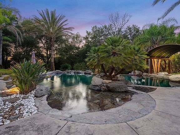 2nd image of 9705 Rim Rock Cir