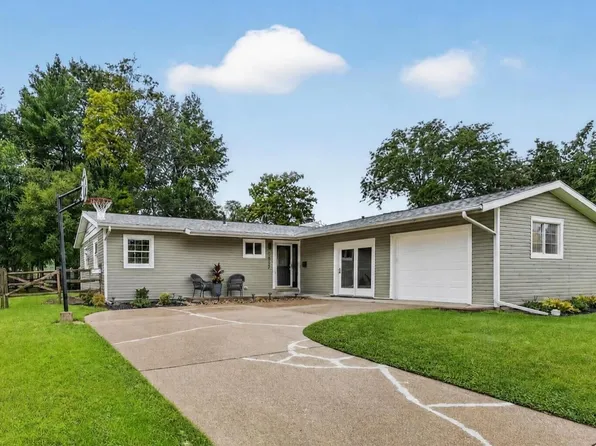5937 Graystone Dr, Sylvania, OH 43560