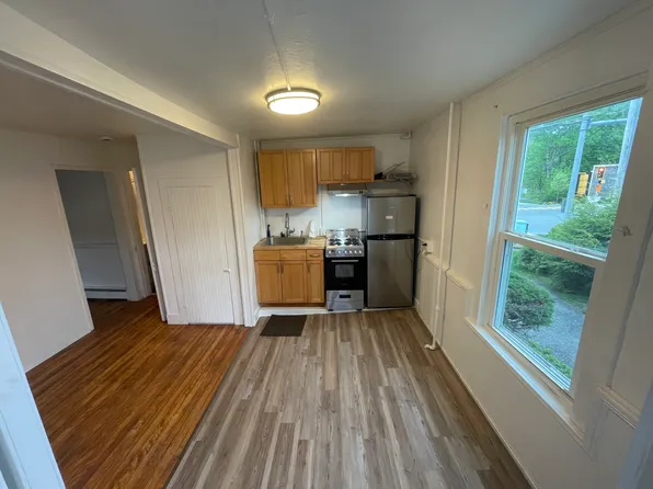 154 Main St #4, Great Barrington, MA 01230