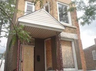 352 E 69th St, Chicago, IL 60637