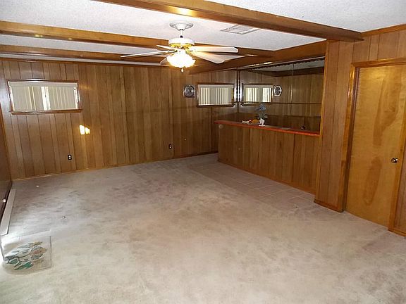5th image of 4105 Kress St