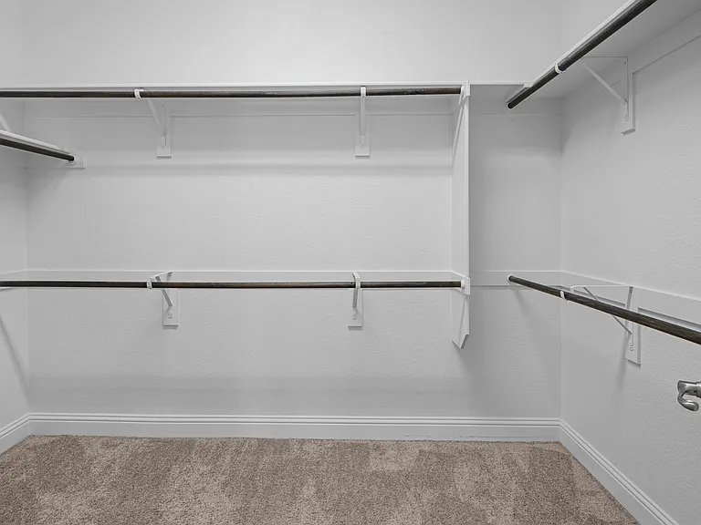 5801 Fuder Dr — Photo 38
