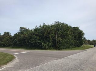 250 S Wimbrow Dr, Sebastian, FL 32958