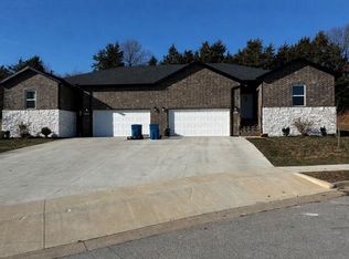 1413 S Atlas Ct, Ozark, MO 65721