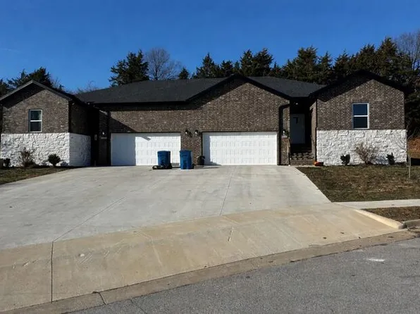 1413 S Atlas Ct, Ozark, MO 65721