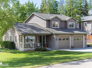 10920 Nakochina Cir, Eagle River, AK 99577