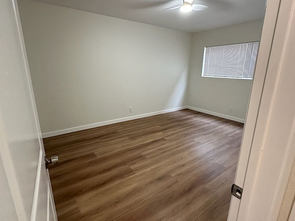 15803 Perilla Ave Paramount CA Zillow