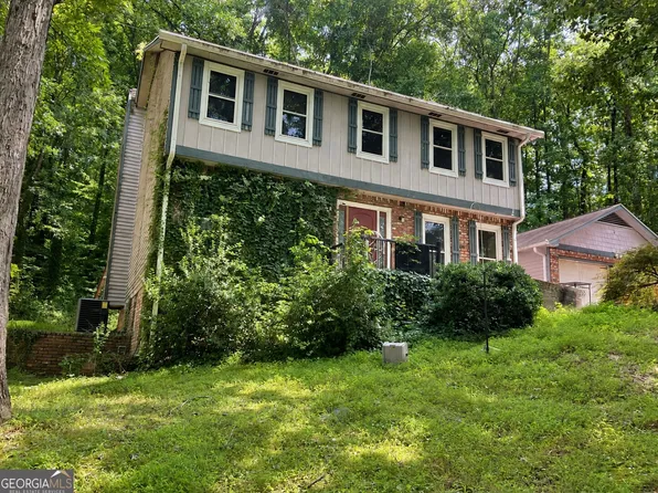 2384 Forest Green Dr, Marietta, GA 30062