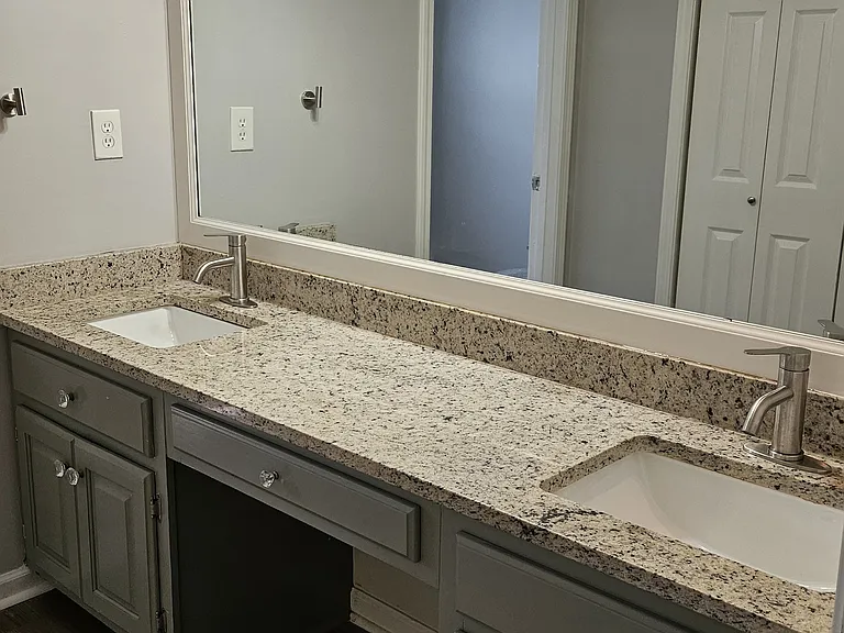 5465 Cedar Ridge Dr — Photo 10