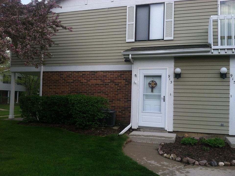 1st image of 915 Jackson Ct