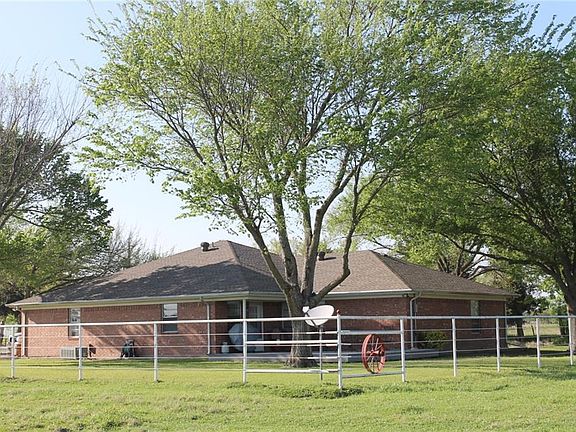 5th image of 2374 County Road 1077