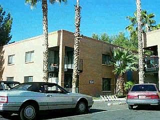 1st image of 1534 S Columbus Blvd #46