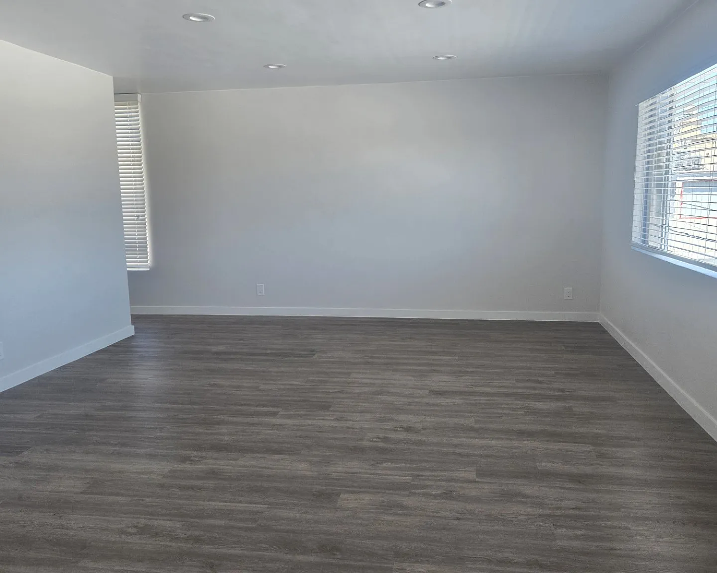 1 bed, 850 sqft, $3,600 — Photo 1
