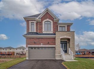 100 Moss Dr, Cambridge, ON N1T0H1