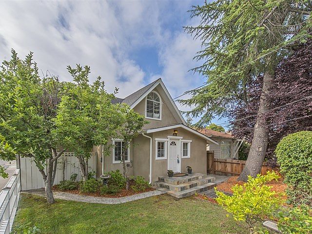 1st image of 303 Redwood Ave