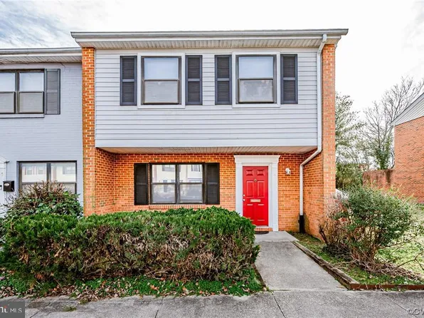 6 Jarratt Ct, Petersburg, VA 23803
