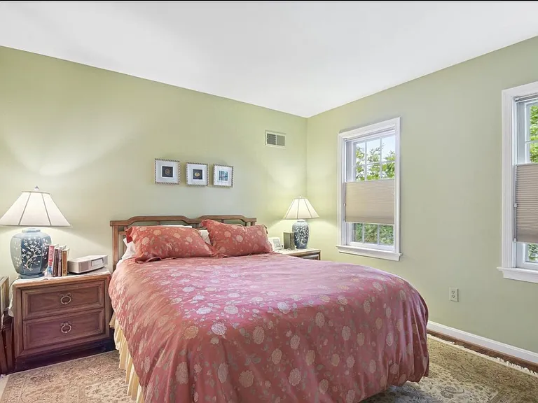 10942 Wickshire Way — Photo 8