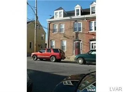 17 S 11th St photo 1