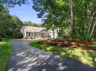 11 Sycamore Avenue, Sagamore Beach, MA 02562