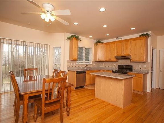 4th image of 7891 Yellowwood Dr