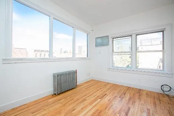 Rented by Dream Space Realty | media 29