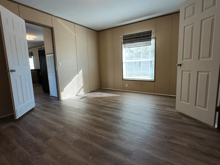 304 Reeves St #G4 — Photo 9