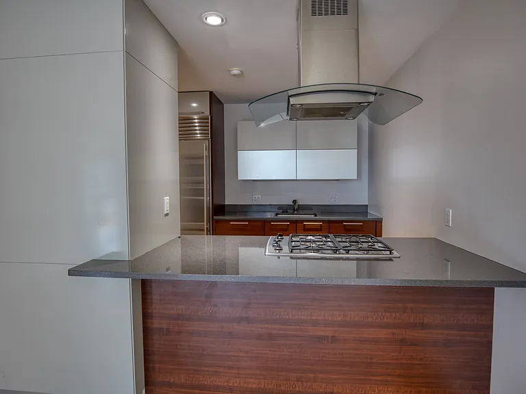 45 Province St #1405 — Photo 2