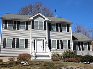 101 Saunders Rd, Lynn, MA 01904