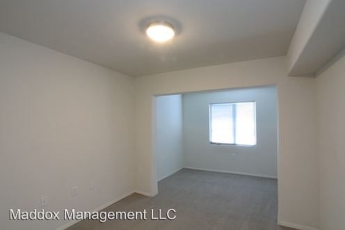 2nd image of 1416 Vassar Dr NE APT C