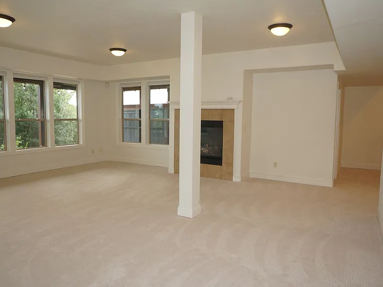 4139 NW Twilight Ter — Photo 39