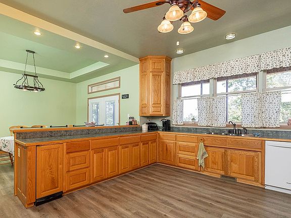 5th image of 21480 Cavern Dr
