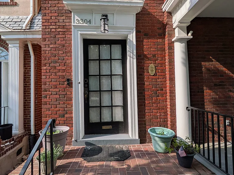 3302 Kensington Ave #3304 — Photo 2