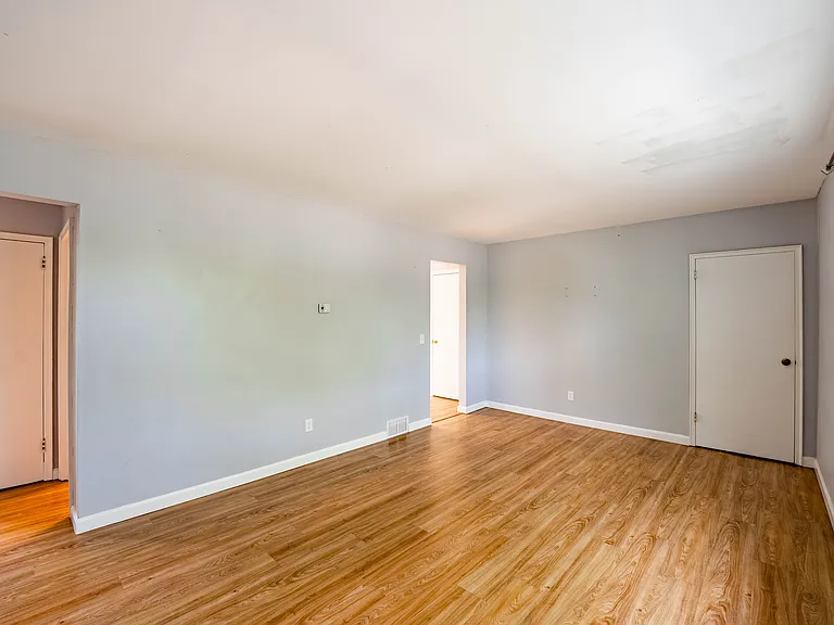 57 Clover Ln #2 — Photo 10