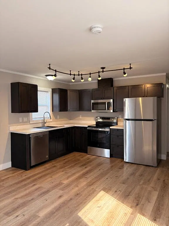 3503 Gold Dust Dr — Photo 2