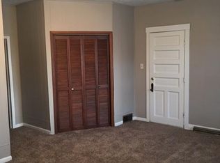 405 E Front St APT 6, Bloomington, IL 61701