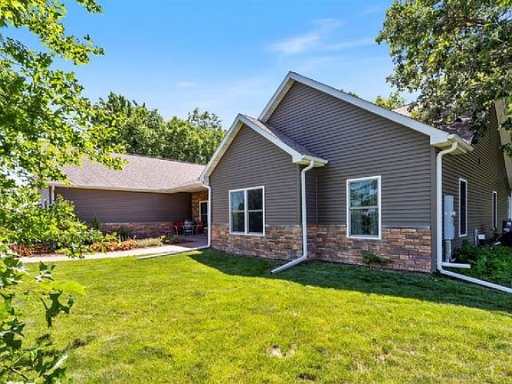 5th image of 21854 Hambsch Ln