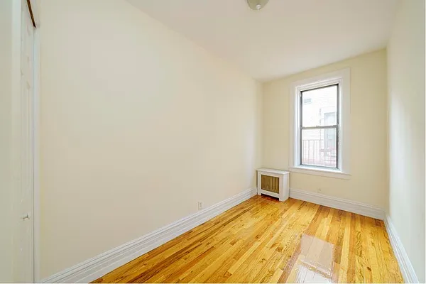 Rented by Douglas Elliman | media 9