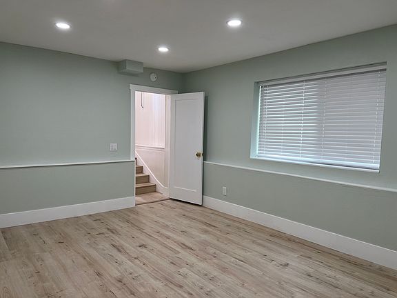5th image of 4250 1st St APT B