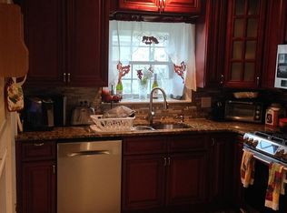 1017 S Keystone Ave, Upper Darby, PA 19082