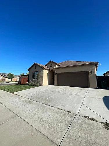1210 Wildcat Dr Photo 1