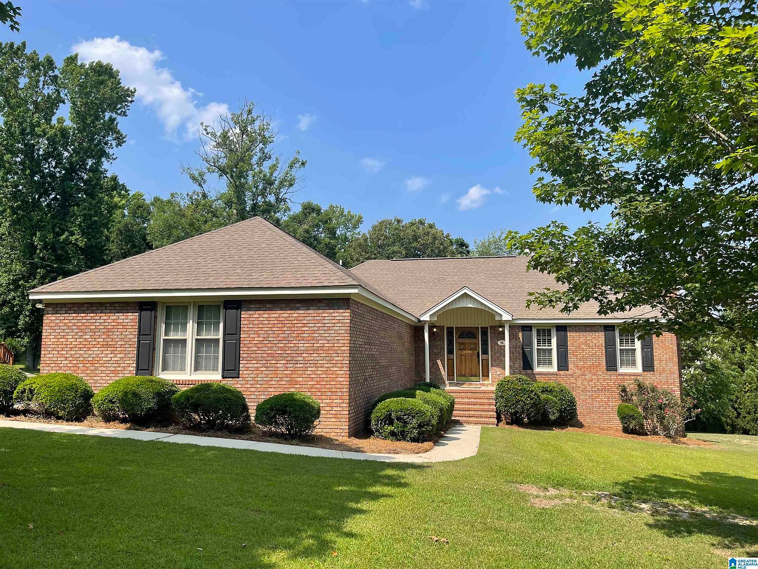 610 Linden St, Trussville, AL 35173 Zillow