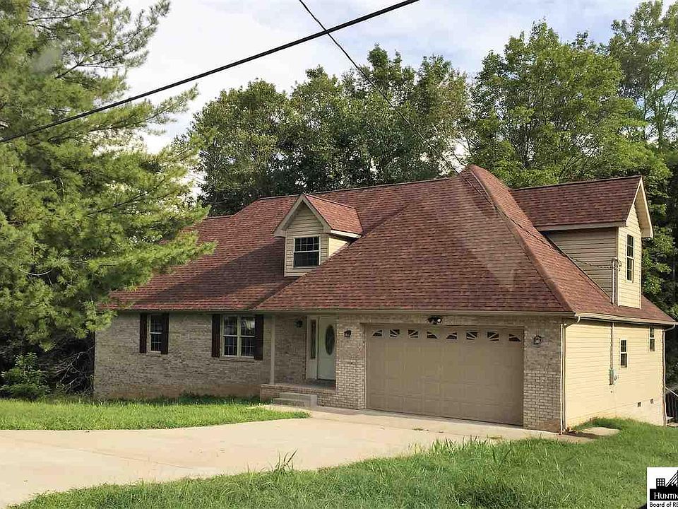 1st image of 223 Green Acres Dr