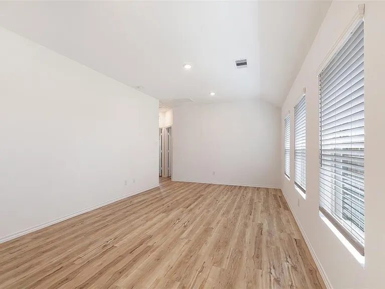 26626 Lantana Canyon Dr — Photo 9