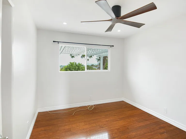 25121 Monte Verde Dr — Photo 10