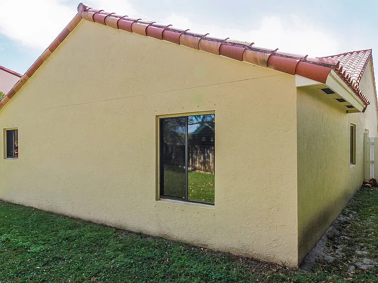 7755 Dawson Ct — Photo 21