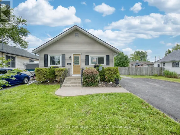 430 Grandview Rd, Fort Erie, ON L2A 4T5