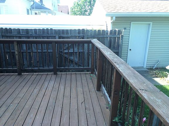 5th image of 608 Jameson St