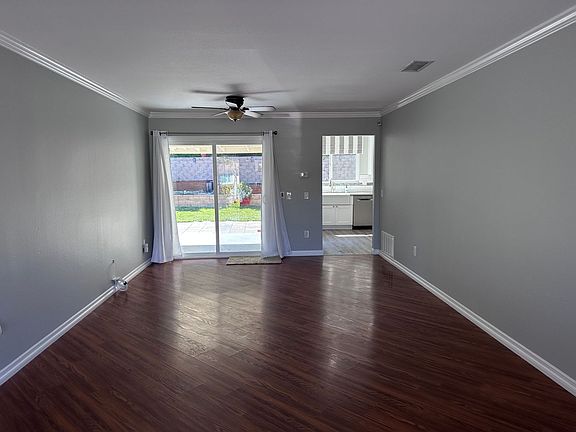2nd image of 1477 Temple Heights Dr