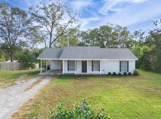 607 Old Salem Rd, Eclectic, AL 36024