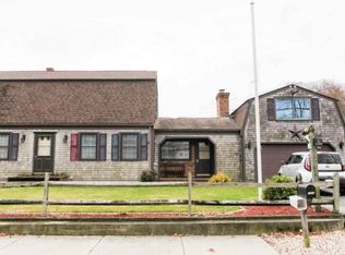 1500 Old Plainville Rd, New Bedford, MA 02740